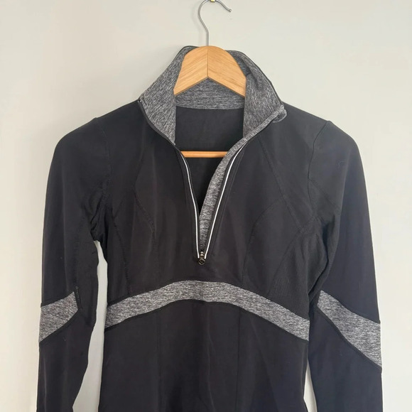 Lululemon Run: Distance Pullover Black/ Heathered Black Size: 4 - Picture 5 of 8